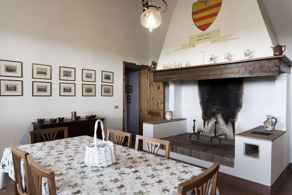 Tenuta Di Colle Alberti Agriturismo Villa Cerreto Guidi Rom bilde